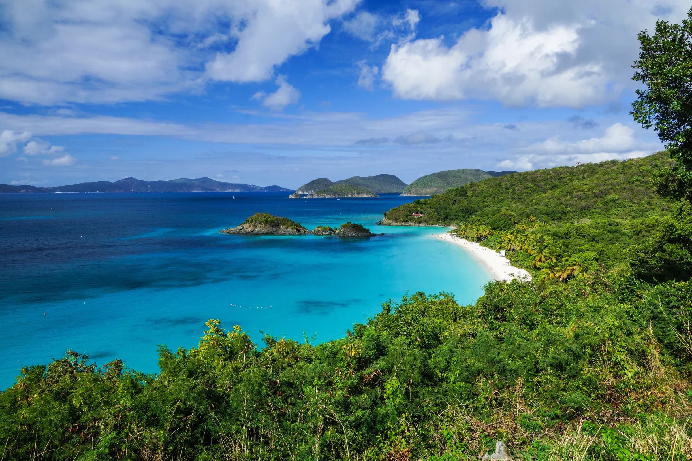 Turquoise water and green hills at Trunk Bay on St. John